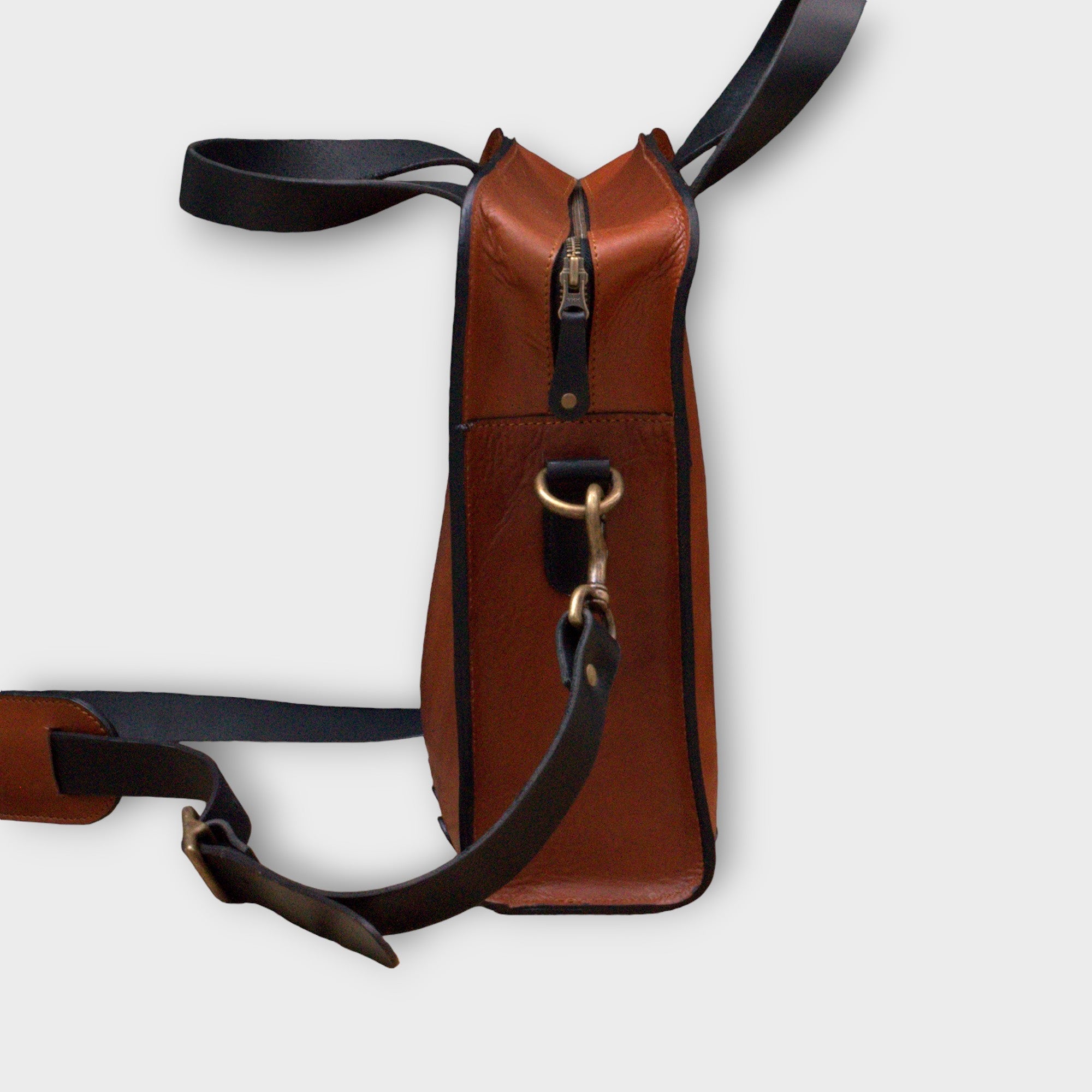 Ganish Vintage Leather Laptop Briefcase