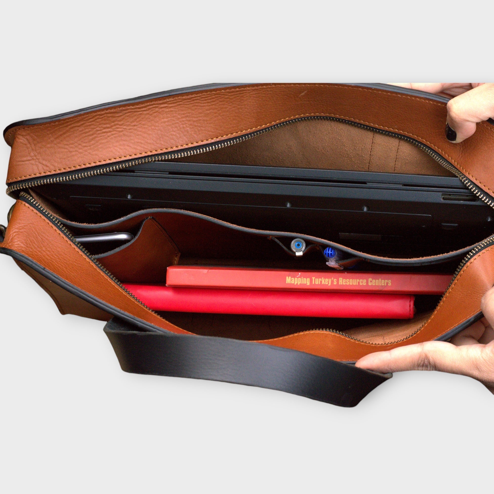 Ganish Vintage Leather Laptop Briefcase